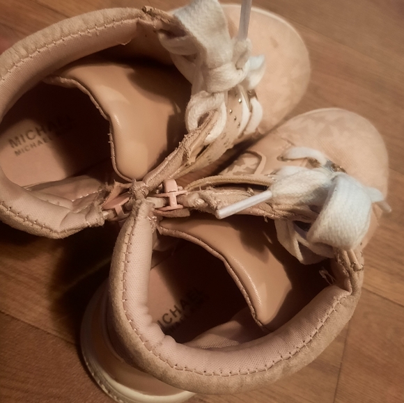 SOLD Michael Kors Pink Shoes, Size 10c - Picture 6 of 12